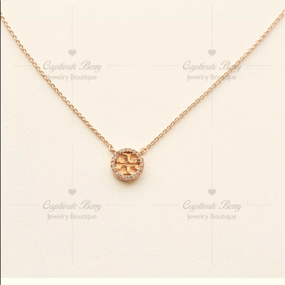 TORY BURCH CRYSTAL CIRCLE LOGO NECKLACE ROSE GOLD PLATE PAVE CRYSTALS SURROUND